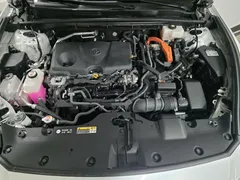 2023 Toyota Crown 2.5 4WD Hybrid, белый — фото 6
