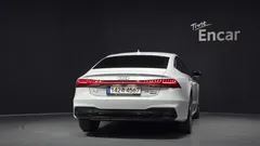 2023 Audi A7 55 TFSI Quattro Premium, белый — фото 4