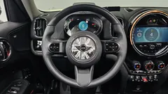 2023 Mini Countryman Classic Plus Launch Pack, чёрный — фото 17