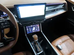 2023 KG_Mobility_Ssangyong Torres Gasoline 1.5 2WD, 담녹색 — фото 9