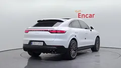 2023 Porsche Cayenne 3.0 Coupe — фото 2