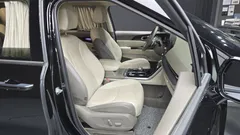 2023 Kia Carnival Gasoline 7-Seater Hi-Limousine — фото 12