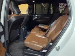 2022 Volvo XC90 T8 Ultimate Bright Hybrid — фото 10