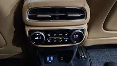 2023 Genesis GV80 2.5T Gasoline AWD, зелёный — фото 18
