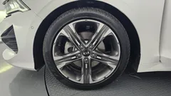 2021 Kia K5 2.0, белый — фото 5