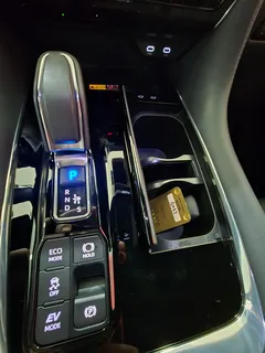 2024 Toyota Alphard 2.5 HEV Executive AWD, чёрный — фото 9
