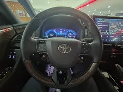 2024 Toyota Alphard 2.5 HEV Executive AWD, чёрный — фото 18