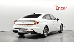 2022 Hyundai Sonata 2.0 LPG — фото 2