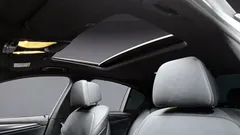 2023 BMW 5-Series 520i M Sport, белый — фото 18