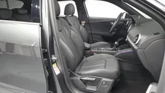 2023 Audi Q2 35 TDI Premium, серый — фото 11