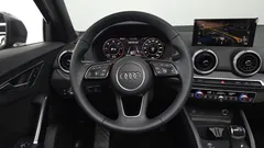 2023 Audi Q2 35 TDI Premium, серый — фото 13