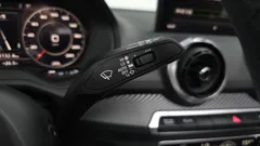 2023 Audi Q2 35 TDI Premium, серый — фото 18