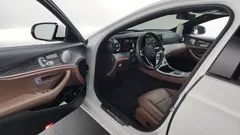 2022 Mercedes-Benz E-Class E350 4MATIC Avantgarde — фото 10