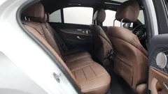 2022 Mercedes-Benz E-Class E350 4MATIC Avantgarde — фото 11