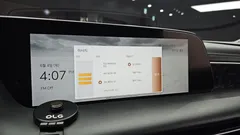 2022 Genesis G90 Gasoline 3.5 Turbo e-S/C AWD LWB — фото 18