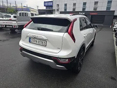 2022 Kia Niro Signature, белый — фото 5