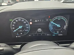 2022 Kia Niro Signature, белый — фото 14