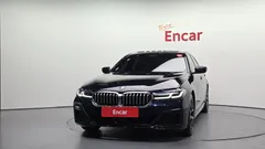 2023 BMW 5-Series 530i xDrive M Sport Package — фото 3