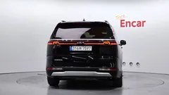 2023 Kia Carnival Diesel 9-Seater Prestige — фото 4