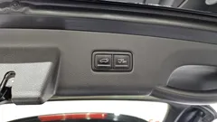 2023 Kia Carnival Diesel 9-Seater Prestige — фото 16