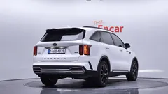 2021 Kia Sorento Gasoline 2.5T 4WD, белый — фото 2
