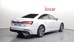 2022 Audi A6 45 TFSI Quattro Premium — фото 2