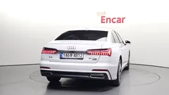 2022 Audi A6 45 TFSI Quattro Premium — фото 4