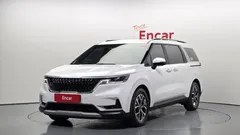 2023 Kia Carnival Diesel 9-Seater Prestige — фото 1