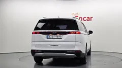 2023 Kia Carnival Diesel 9-Seater Prestige — фото 4