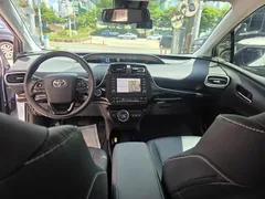 2022 Toyota Prius 1.8, белый — фото 9