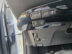 2022 Toyota Prius 1.8, белый — фото 16