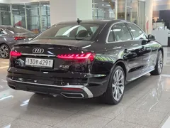 2023 Audi A4 40 TDI Quattro Premium, чёрный — фото 2