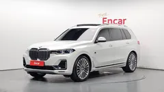 2021 BMW X7 xDrive 40i Design Pure Excellence 6-Seater, белый — фото 11