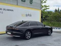 2023 Hyundai Grandeur Premium — фото 2