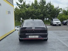 2023 Hyundai Grandeur Premium — фото 4