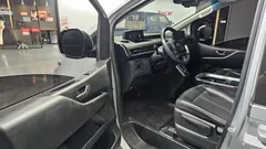 2022 Hyundai Staria Cargo 5-Seater — фото 10