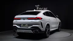 2022 BMW X6 xDrive40i M Sport — фото 2