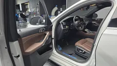 2022 BMW X6 xDrive40i M Sport — фото 10