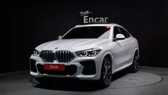 2022 BMW X6 xDrive40i M Sport — фото 11