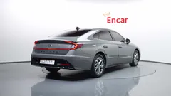 2022 Hyundai Sonata 2.0 — фото 2
