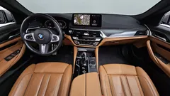 2022 BMW 5-Series 520i M Sport — фото 7
