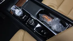 2023 Volvo S60 B5 Ultimate Bright, белый — фото 9