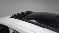2023 Volvo S60 B5 Ultimate Bright, белый — фото 17