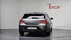2023 Genesis G70 Gasoline 2.0T 2WD, серо-серебристый — фото 4