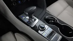 2023 Genesis G70 Gasoline 2.0T 2WD, серо-серебристый — фото 9