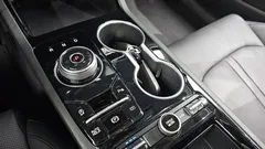 2024 Kia K5 2.0, белый — фото 9