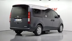 2023 Hyundai Staria Cargo 5-Seater — фото 2