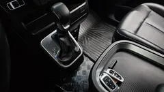 2023 Hyundai Staria Cargo 5-Seater — фото 9