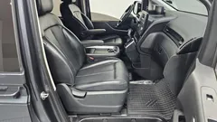 2023 Hyundai Staria Cargo 5-Seater — фото 11