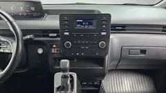 2023 Hyundai Staria Cargo 5-Seater — фото 13